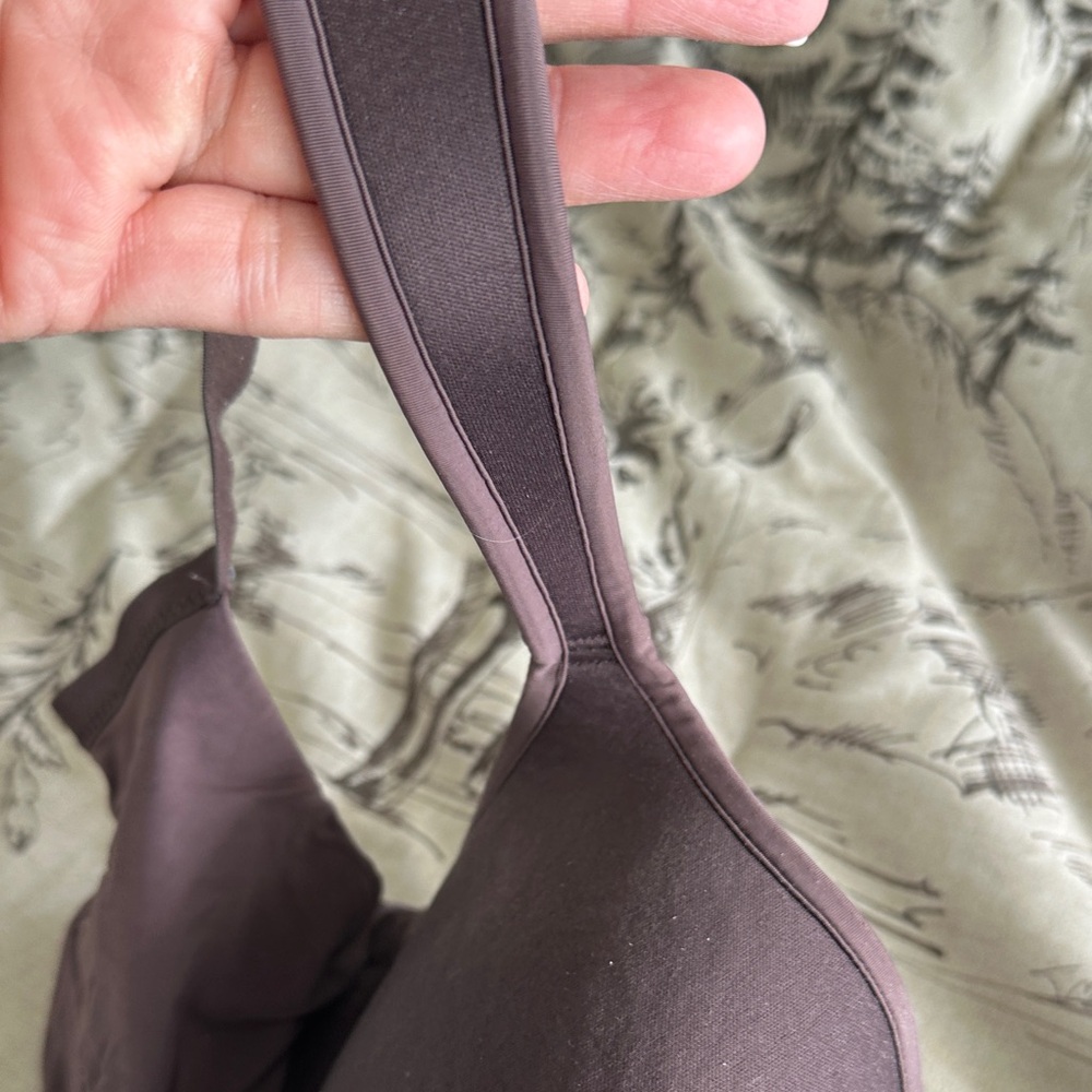 Women’s Padded Bra set!  Brown and Cream 3 great like new bras - spanx, VS & - Picture 12 of 13